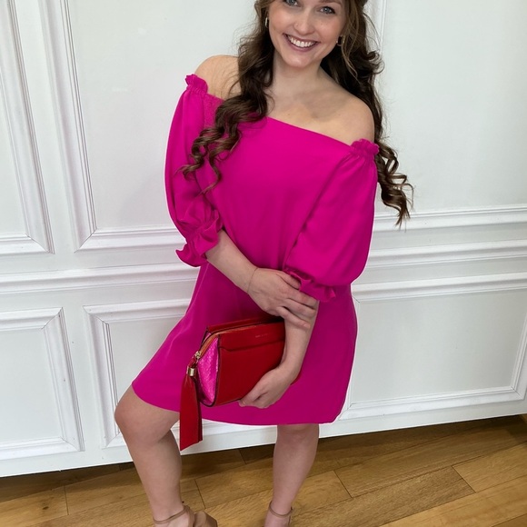 Elegant Pink Off-Shoulder Dress - Picture 5 of 5